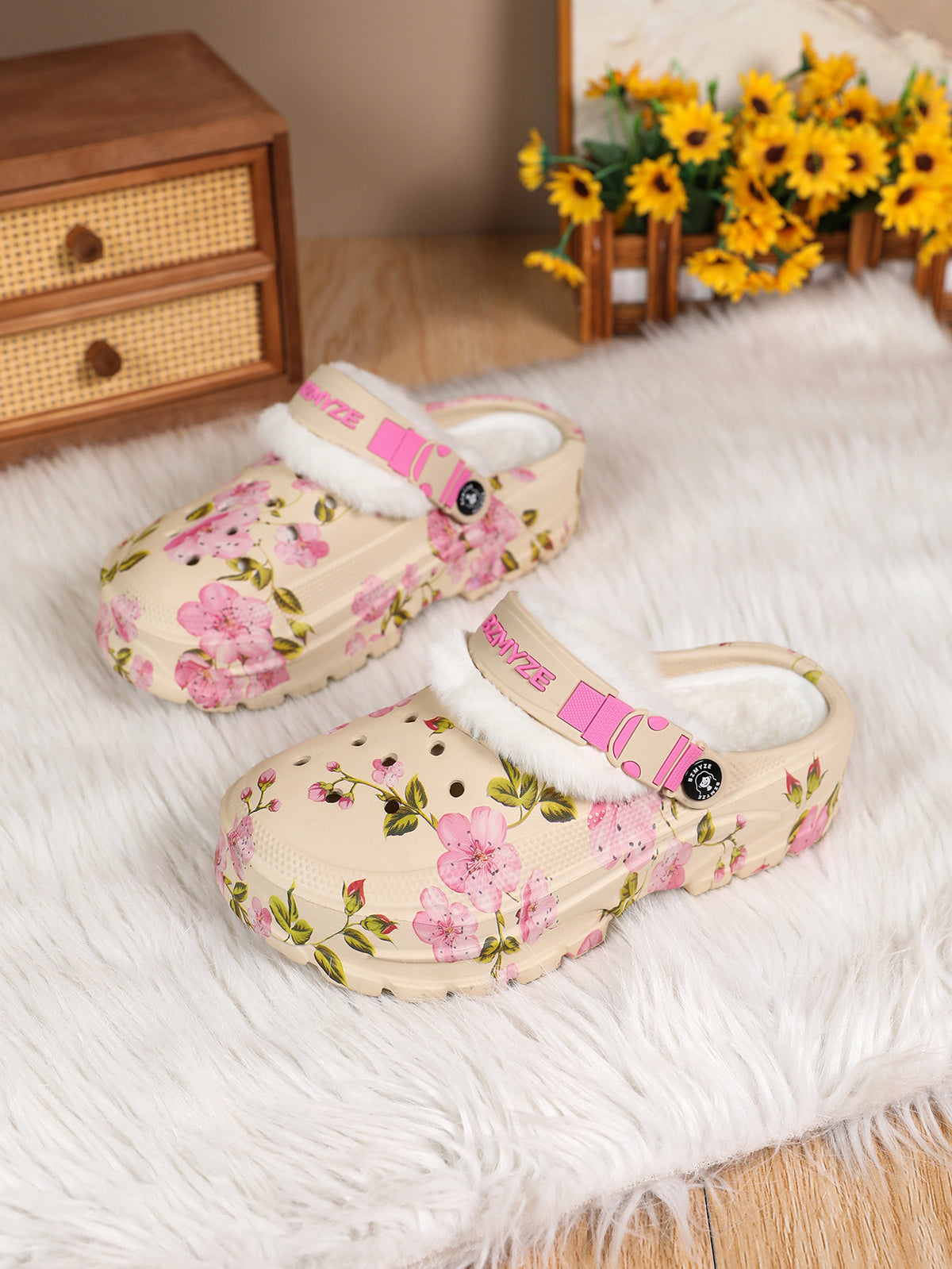 https://img.kwcdn.com/product/open/2d4f2a52481149dd90aa720779ff0446-goods.jpeg