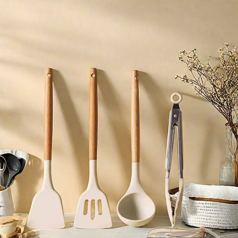 Wooden Handle Silicone Kitchen Utensils Set