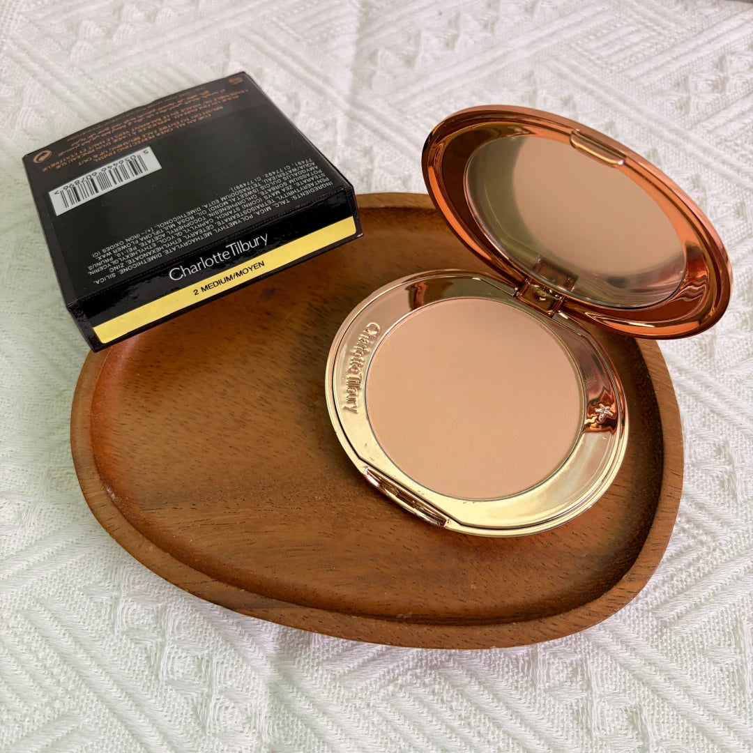 Collagen Lip Gloss & Eyeshadow Palette Set | Long-Lasting Matte & Hydrating Makeup
