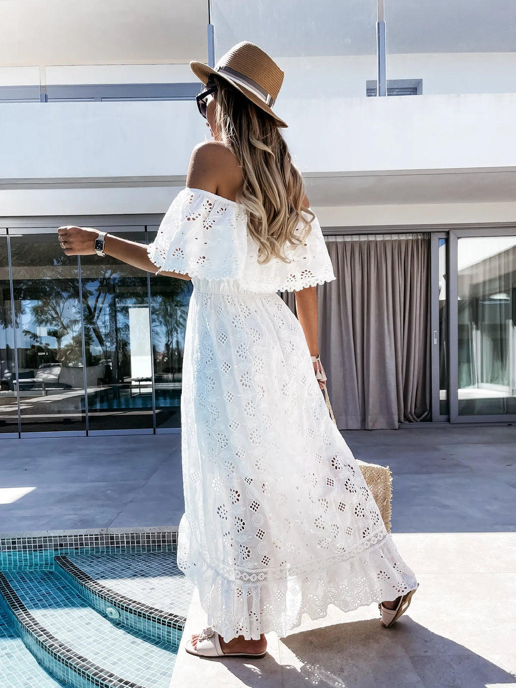 Bohemian Lace Maxi Dress — Strapless, High Waist, Tassel Hem