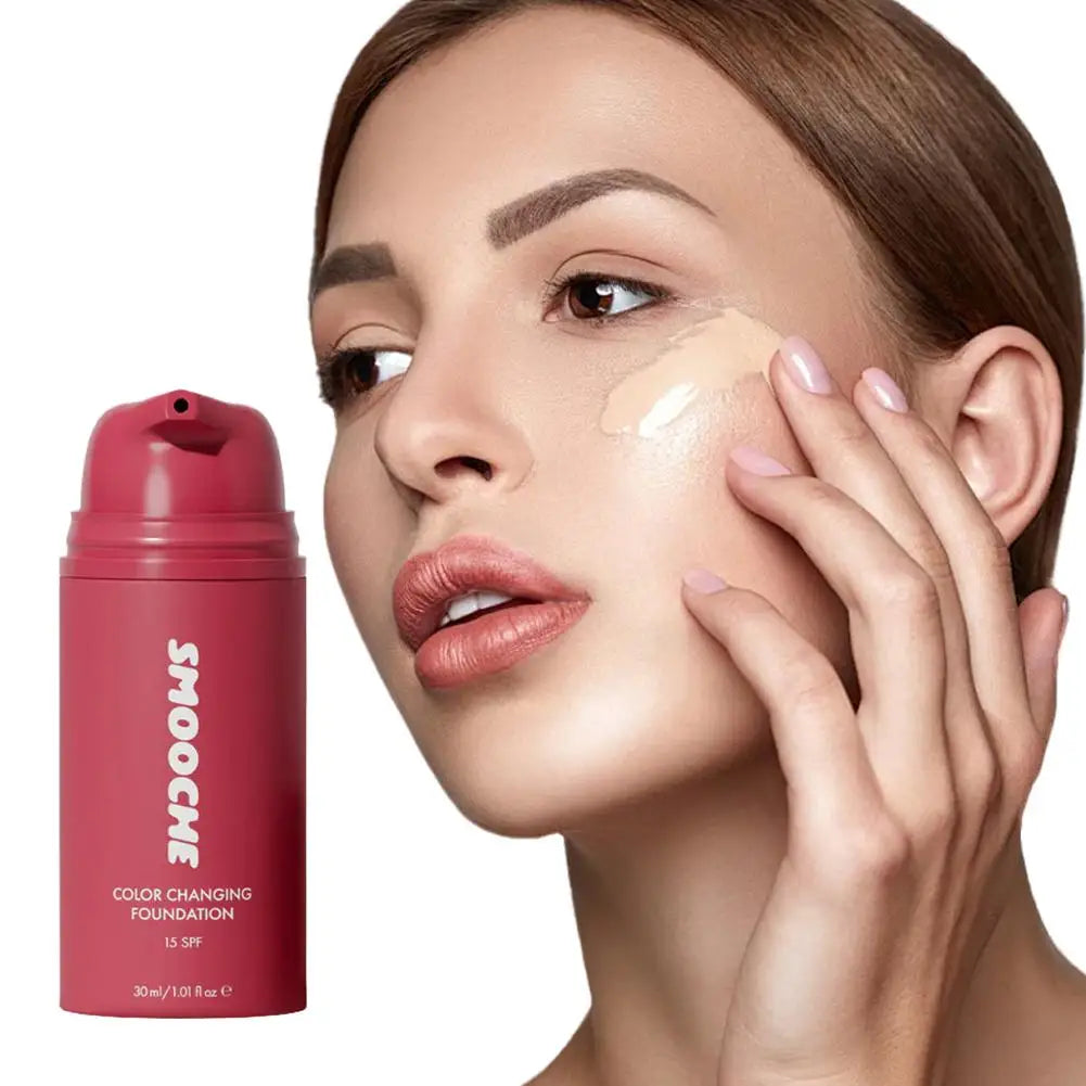 Smooche Colour-Changing Liquid Foundation | Glycerin & Vitamin E | 30ml